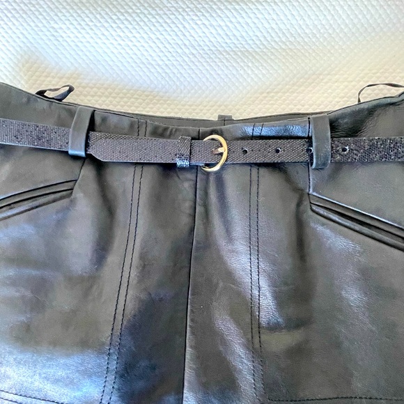 Black leather Mini Skirt w/ Belt - Picture 3 of 6